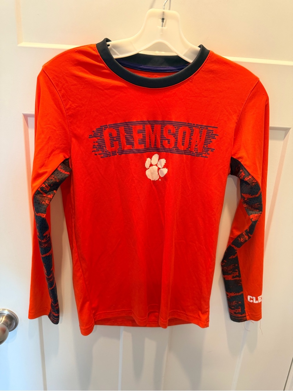 Colosseum Clemson Tigers Youth M Orange Long Sleeve Performance Shirt NCAA